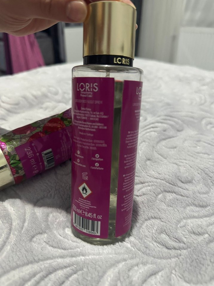 LORIS Çilekli Vücut Spreyi ve Losyon Seti - Görsel 2