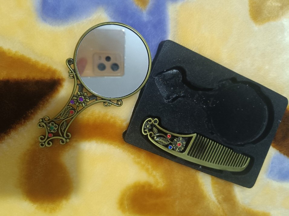 Renkli Taşlı Dekoratif El Aynası ve Tarak Seti - Görsel 2