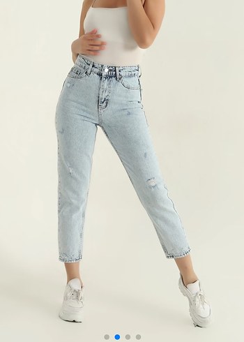 Buz Mavisi Lazer Detay Mom Kadın Kot Pantolon - Görsel 2