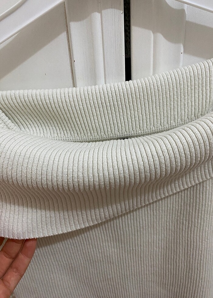 Beyaz üst - Görsel 2