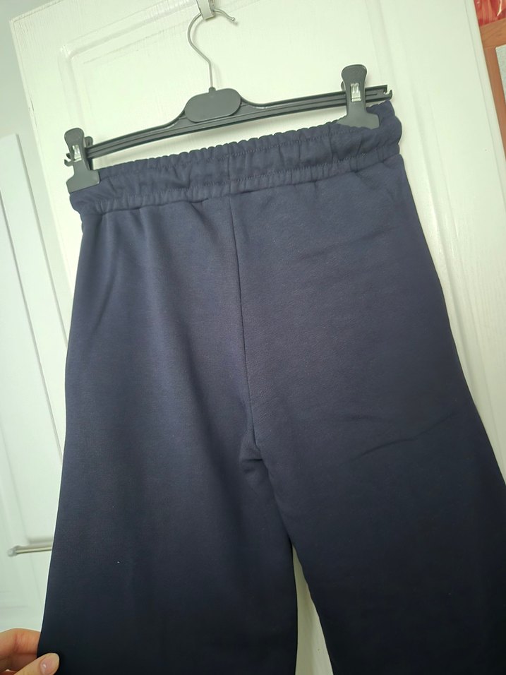 Kadın Lacivert Klasik Kesim Pilili Kumaş Pantolon - Görsel 3