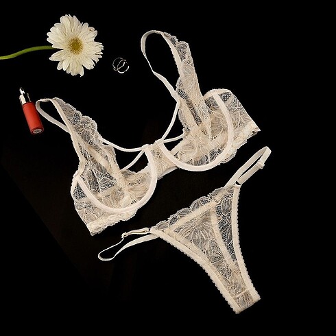 Beyaz Gold İslemeli Bralet Takım