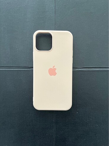 İPHONE 12/12 PRO PUDRA LOGOLU LANSMAN KILIF