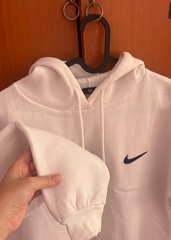 Beyaz Kapüşonlu Oversize Sweatshirt - Görsel 2