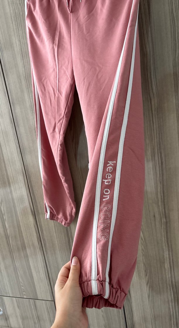 Rahat Kesim Pembe Kadın Eşofman Altı ve üstü - Görsel 5