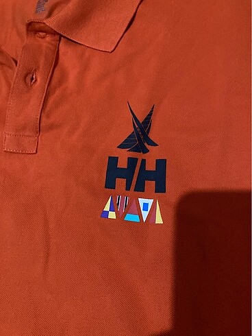 xl Beden turuncu Renk Helly hansen orjinal tişört