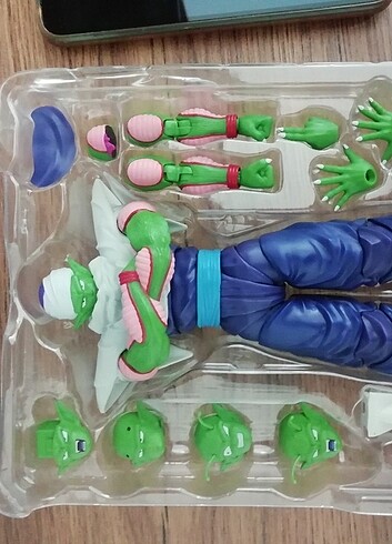  Beden Shf piccolo goku 