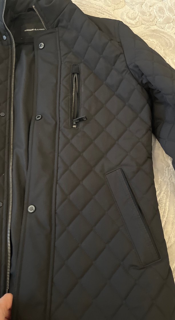 Siyah Erkek Kapitone Fermuarlı Mont - Görsel 4