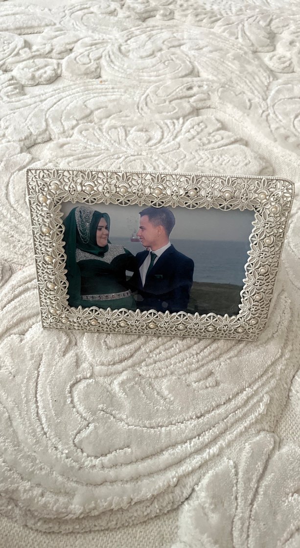 Gri Detaylı Çiçek Desenli Fotoğraf Çerçevesi - Görsel 4