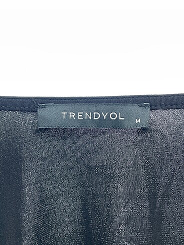 m Beden siyah Renk Trendyol & Milla Bluz %70 İndirimli.