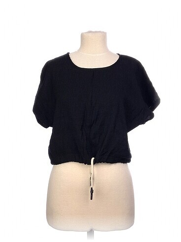 Quzu T-shirt %70 İndirimli.