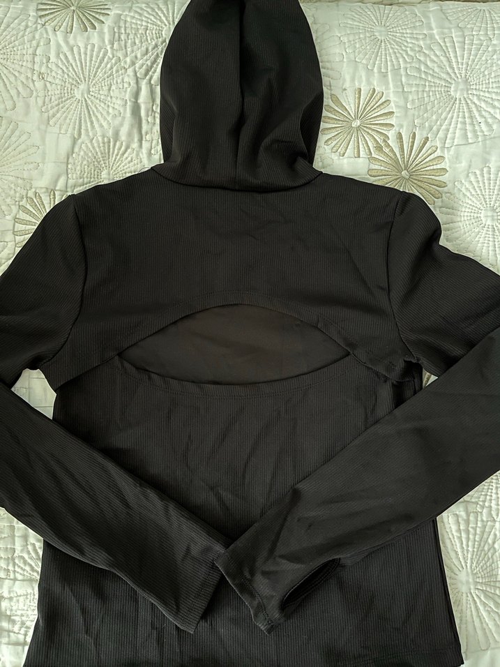 Siyah Uzun Kollu Atletik Üst - Görsel 2