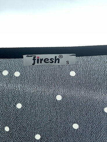 s Beden çeşitli Renk PreLoved Bluz %70 İndirimli.
