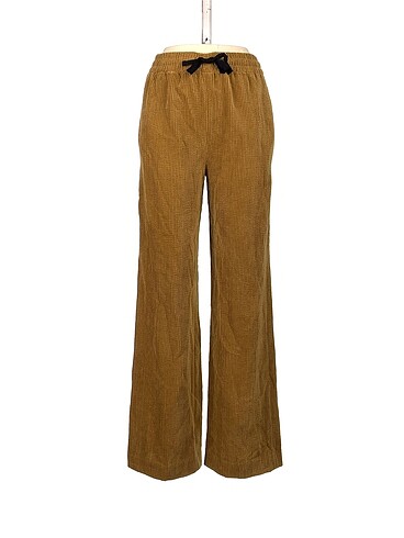 Zara Kumaş Pantolon %70 İndirimli.