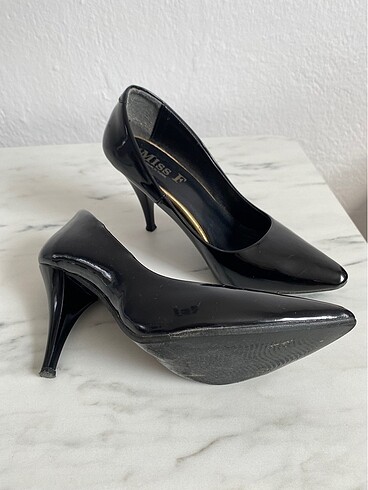 Diğer Stiletto topuklu ayakkabı
