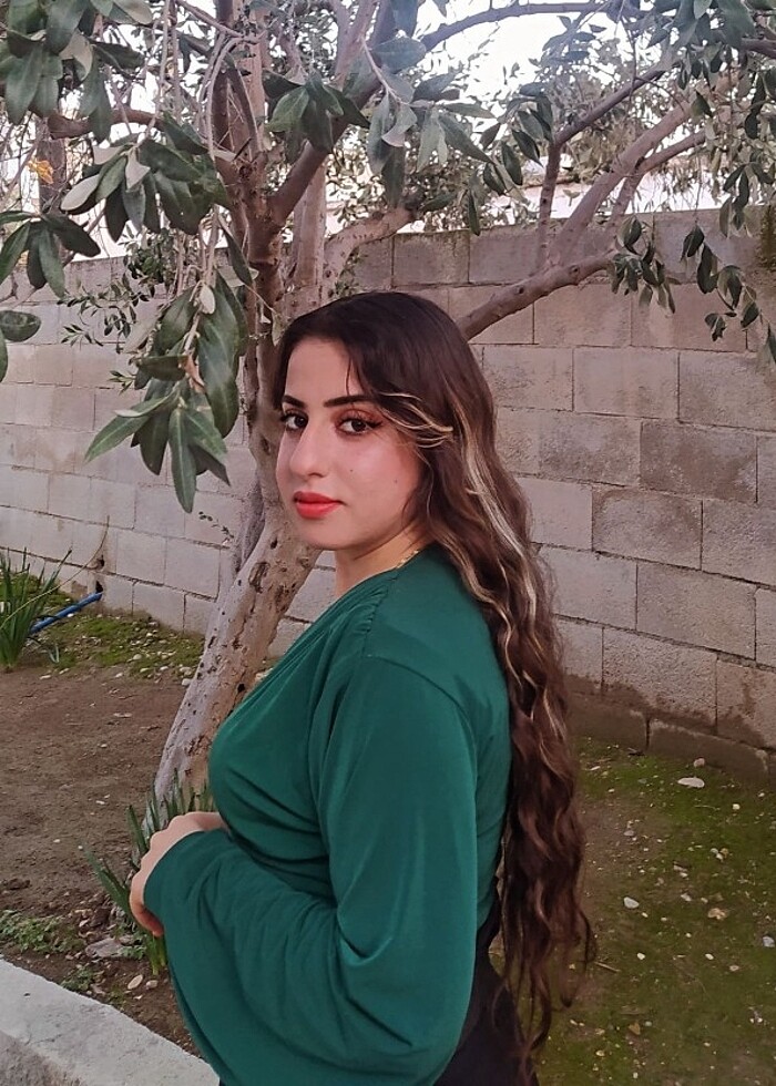 Balon kol bluz şık duruyor  - Görsel 2