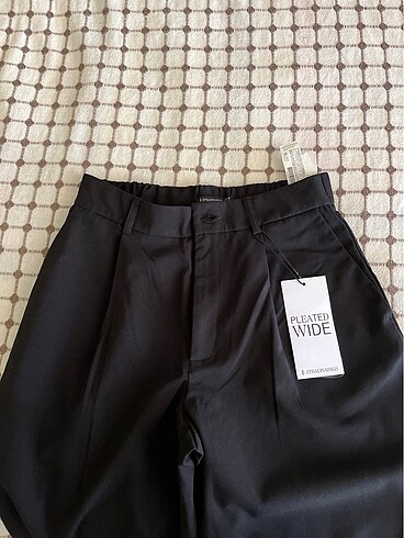 Stradivarius alt pleated wide 36 beden