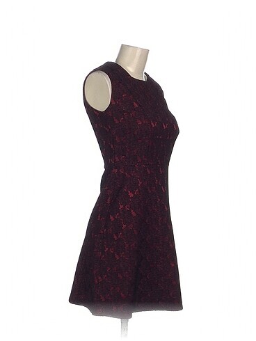 Batik Batik Kısa Elbise %70 İndirimli.