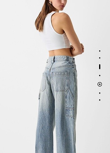 BERSHKA BAGGY JEANS 