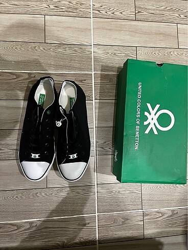 Benetton Converse 42 numara