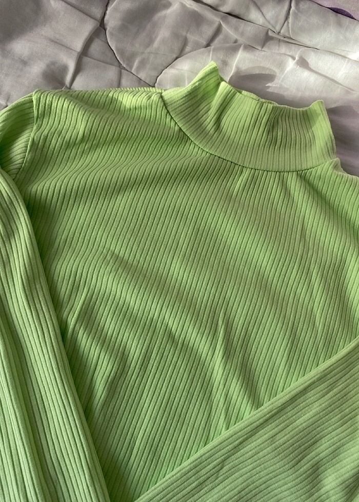 İnce boğazlı body - Görsel 2