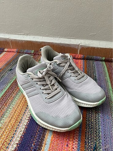 Spor ayakkabı - Görsel 2