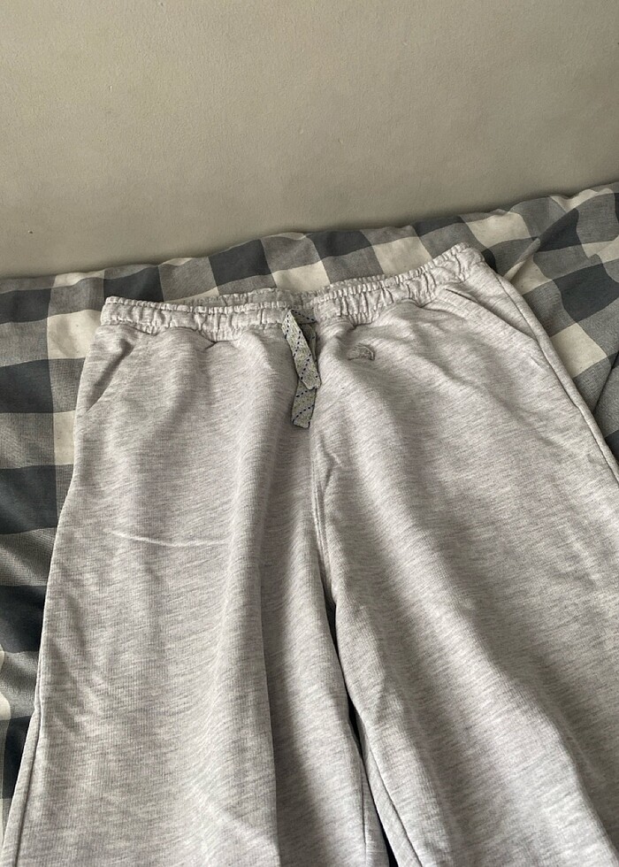 Gri eşofman - Görsel 2