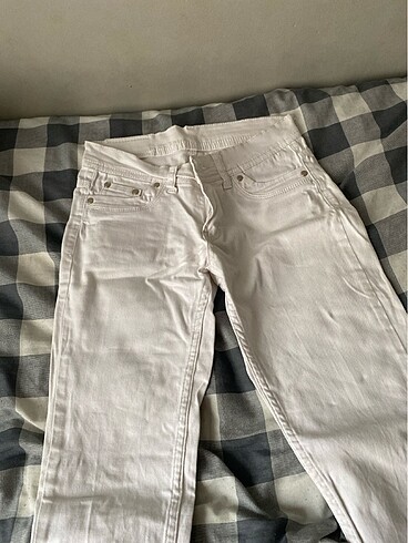 Beyaz pantolon - Görsel 2
