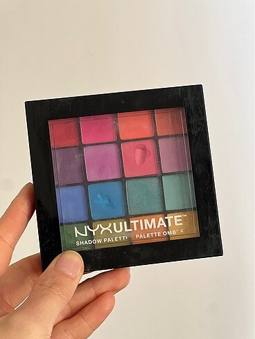 Nyx Ultimate Brights Far Paleti