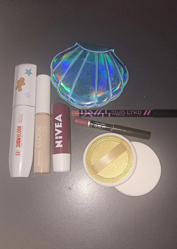 Makyaj Seti ve Aksesuarları