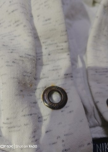 Kız Çocuk Beyaz Kapüşonlu Fermuarlı Ceket - Görsel 4