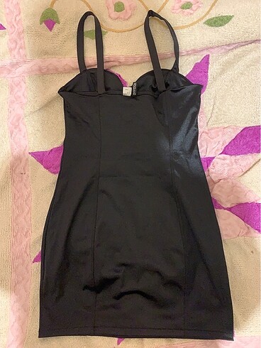 38 Beden H&M mini elbisesi