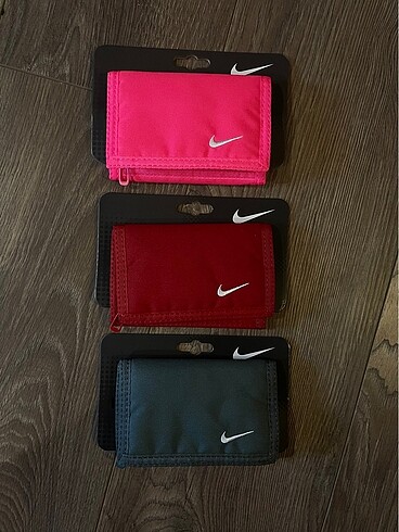 Nike cuzdan