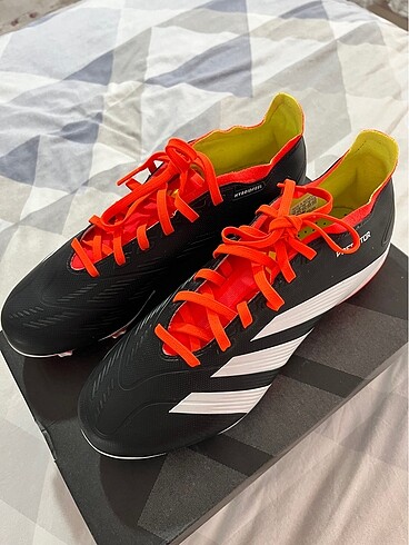 adidas krampon