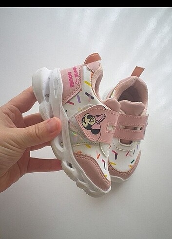 Bebek spor ayakkabı 