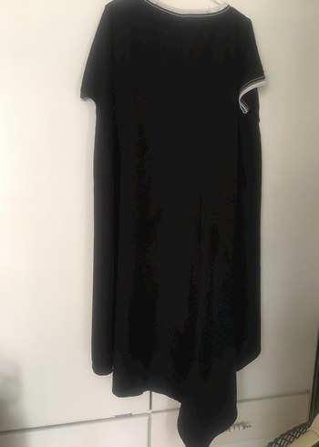 Siyah Dökümlü , Kısa Kollu, Salaş elbise - Görsel 3