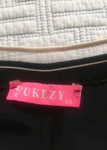 Siyah Dökümlü , Kısa Kollu, Salaş elbise - Görsel 4