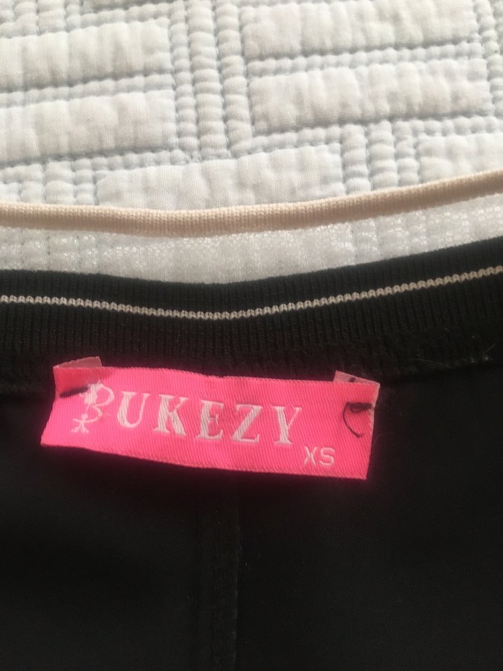 Siyah Dökümlü , Kısa Kollu, Salaş elbise - Görsel 4