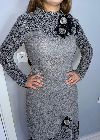 Uzun Kollu Gri Çiçekli Gotik Elbise - Görsel 10