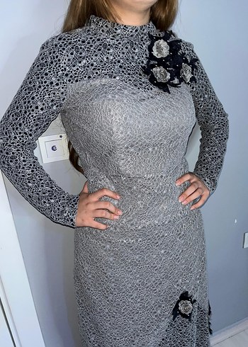 Uzun Kollu Gri Çiçekli Gotik Elbise - Görsel 11