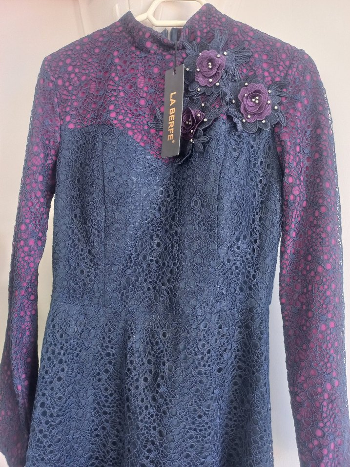 Lacivert Mor Dantel Uzun Kollu Abiye Elbise - Görsel 3