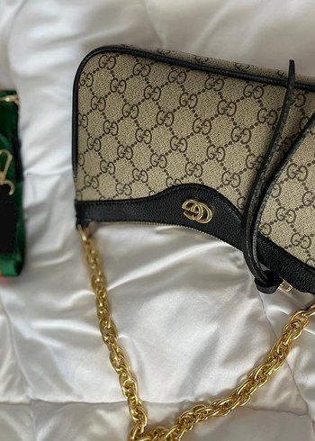 Zincir Detaylı Klasik Kadın Çanta - Görsel 2