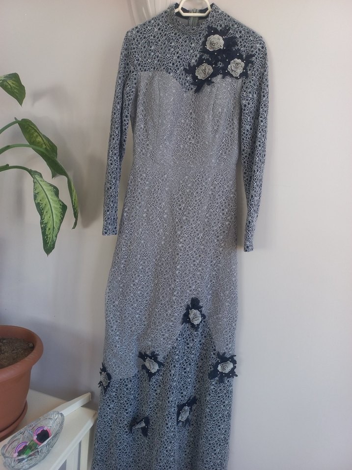 Gri Dantel İşlemeli Uzun Kollu Kadın Elbise - Görsel 5