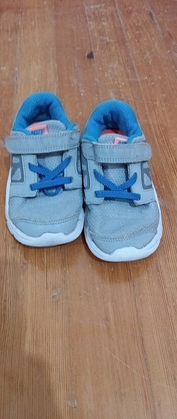 26 Beden Nike Spor ayakkabı