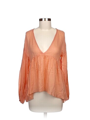 Zara Bluz %70 İndirimli.