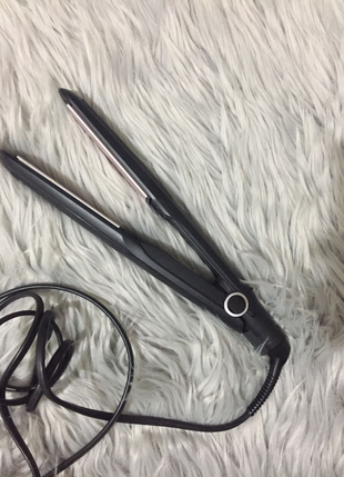 Babyliss saç düzleştiri sıfır gibi 