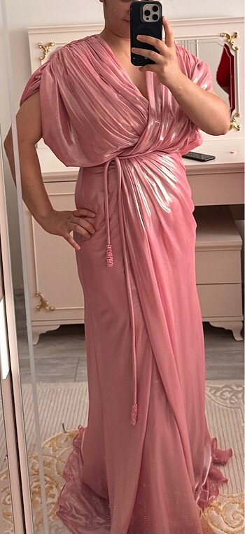 Pembe abiye