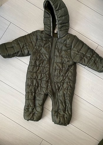 Haki yeşil astronot mont