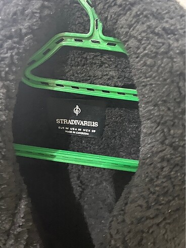 Stradivarius Stradivarius mont