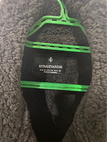 m Beden siyah Renk Stradivarius mont